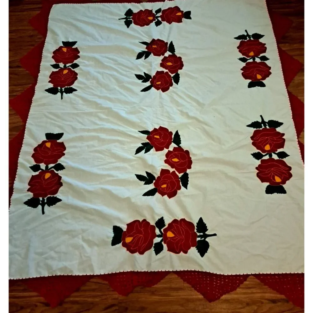 Handmade Red Rose Applique Quilt Twin Crochet Lace Trim Country Farmhouse 70x59